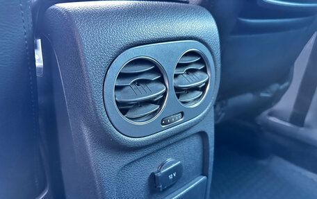 Volkswagen Tiguan I, 2011 год, 1 050 000 рублей, 26 фотография