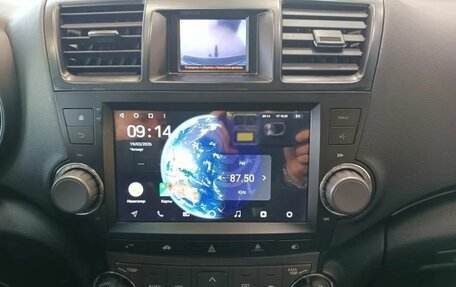 Toyota Highlander III, 2012 год, 1 970 000 рублей, 12 фотография