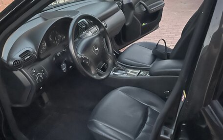 Mercedes-Benz C-Класс, 2006 год, 1 550 000 рублей, 18 фотография