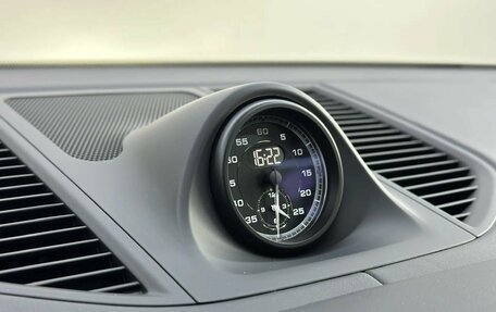 Porsche Macan I рестайлинг, 2024 год, 11 490 000 рублей, 10 фотография