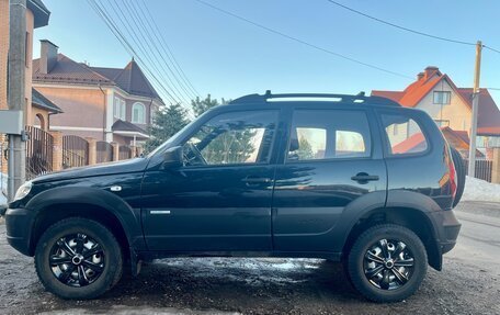 Chevrolet Niva I рестайлинг, 2015 год, 720 000 рублей, 6 фотография