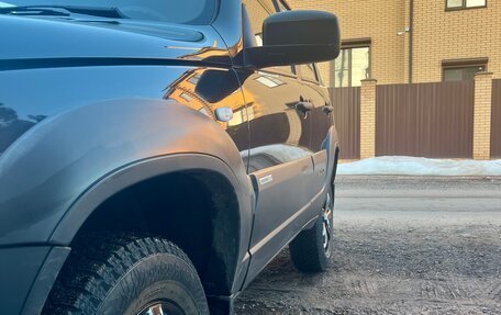 Chevrolet Niva I рестайлинг, 2015 год, 720 000 рублей, 4 фотография