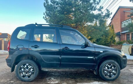 Chevrolet Niva I рестайлинг, 2015 год, 720 000 рублей, 7 фотография