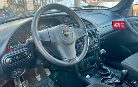 Chevrolet Niva I рестайлинг, 2015 год, 720 000 рублей, 25 фотография