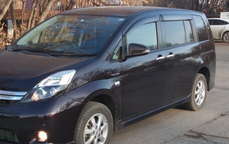 Toyota ISis I, 2014 год, 1 600 000 рублей, 12 фотография