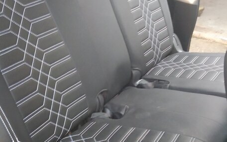 Toyota ISis I, 2014 год, 1 600 000 рублей, 17 фотография