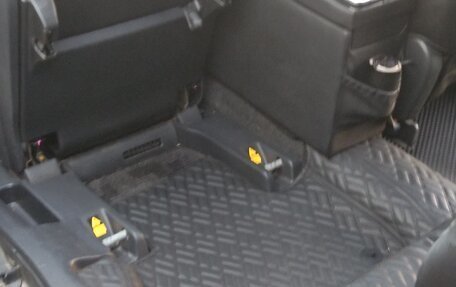 Toyota ISis I, 2014 год, 1 600 000 рублей, 23 фотография