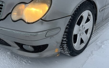 Mercedes-Benz C-Класс, 2004 год, 508 000 рублей, 4 фотография