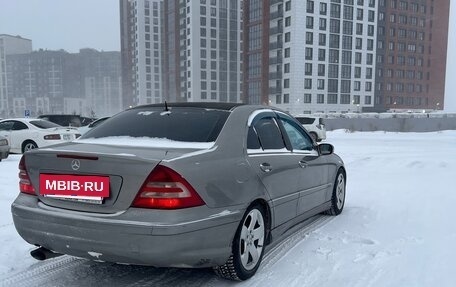 Mercedes-Benz C-Класс, 2004 год, 508 000 рублей, 6 фотография