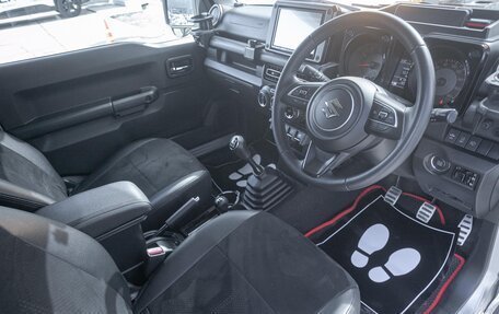 Suzuki Jimny, 2019 год, 1 998 000 рублей, 10 фотография