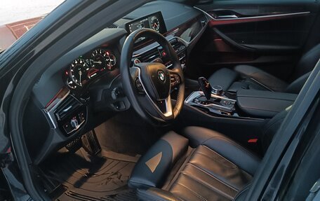 BMW 5 серия, 2018 год, 3 500 000 рублей, 12 фотография