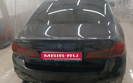 BMW 5 серия, 2018 год, 3 500 000 рублей, 15 фотография