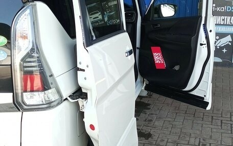 Nissan Serena IV, 2019 год, 2 300 000 рублей, 14 фотография