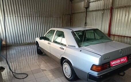 Mercedes-Benz 190 (W201), 1990 год, 1 250 000 рублей, 2 фотография