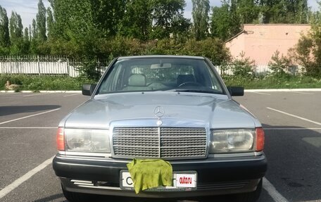 Mercedes-Benz 190 (W201), 1990 год, 1 250 000 рублей, 15 фотография