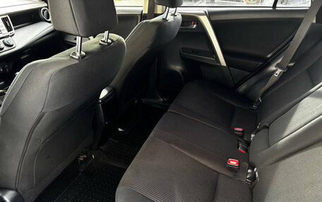 Toyota RAV4, 2014 год, 1 780 000 рублей, 15 фотография