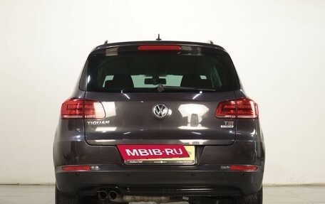 Volkswagen Tiguan I, 2015 год, 1 699 000 рублей, 6 фотография