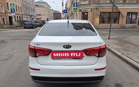 KIA Rio III рестайлинг, 2016 год, 430 000 рублей, 2 фотография