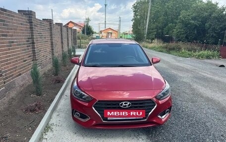 Hyundai Solaris II рестайлинг, 2019 год, 1 500 000 рублей, 2 фотография