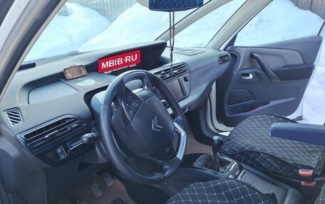 Citroen C4 Picasso II рестайлинг, 2017 год, 950 000 рублей, 8 фотография