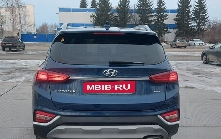 Hyundai Santa Fe III рестайлинг, 2018 год, 2 530 000 рублей, 5 фотография
