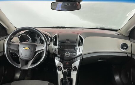 Chevrolet Cruze II, 2014 год, 658 000 рублей, 10 фотография