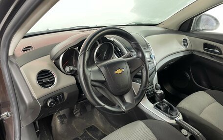 Chevrolet Cruze II, 2014 год, 658 000 рублей, 8 фотография