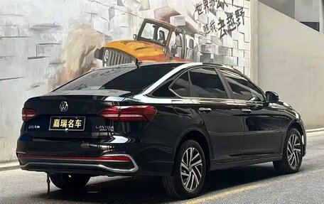 Volkswagen Lavida, 2023 год, 1 740 000 рублей, 2 фотография