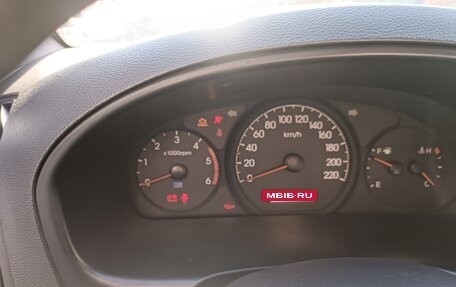 Hyundai Grand Starex Grand Starex I рестайлинг 2, 2010 год, 1 300 000 рублей, 9 фотография