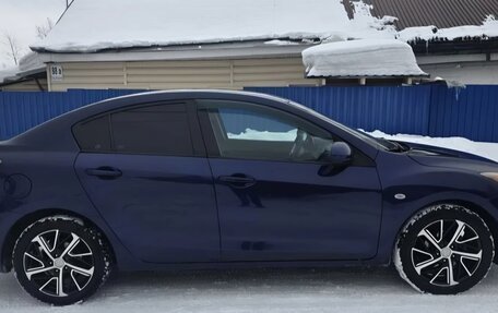 Mazda 3, 2011 год, 750 000 рублей, 4 фотография