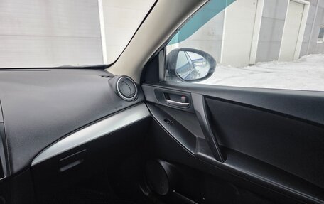 Mazda 3, 2011 год, 750 000 рублей, 14 фотография