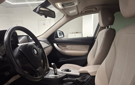 BMW 3 серия, 2016 год, 2 197 000 рублей, 16 фотография