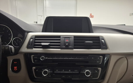 BMW 3 серия, 2016 год, 2 197 000 рублей, 15 фотография