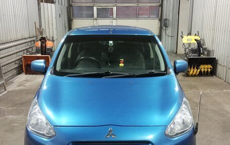 Mitsubishi Mirage VI рестайлинг, 2014 год, 675 000 рублей, 5 фотография