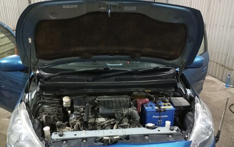 Mitsubishi Mirage VI рестайлинг, 2014 год, 675 000 рублей, 14 фотография