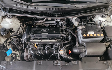 Hyundai Solaris II рестайлинг, 2011 год, 745 000 рублей, 4 фотография