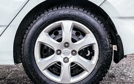 Hyundai Solaris II рестайлинг, 2011 год, 745 000 рублей, 10 фотография