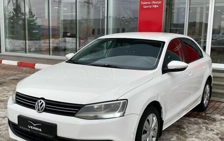 Volkswagen Jetta VI, 2013 год, 770 000 рублей, 3 фотография
