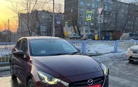 Mazda Demio IV, 2018 год, 1 550 000 рублей, 2 фотография