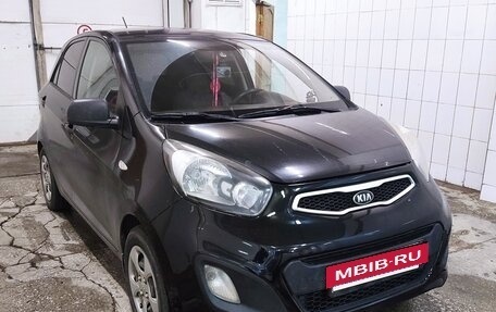 KIA Picanto II, 2013 год, 600 000 рублей, 2 фотография