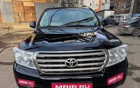Toyota Land Cruiser 200, 2010 год, 2 390 000 рублей, 11 фотография