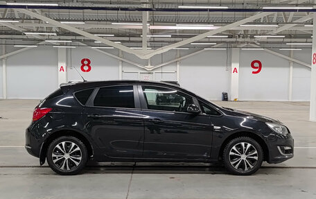 Opel Astra J, 2013 год, 640 000 рублей, 4 фотография