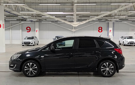 Opel Astra J, 2013 год, 640 000 рублей, 8 фотография