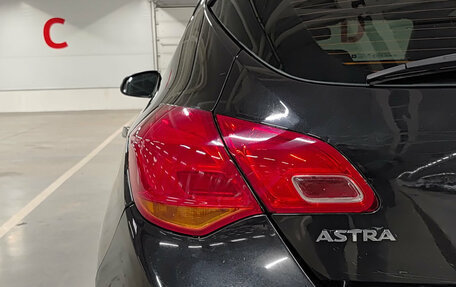 Opel Astra J, 2013 год, 640 000 рублей, 9 фотография