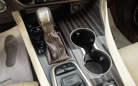 Lexus RX IV рестайлинг, 2018 год, 4 889 000 рублей, 25 фотография