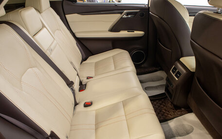 Lexus RX IV рестайлинг, 2018 год, 4 889 000 рублей, 33 фотография