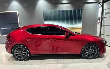 Mazda 3, 2021 год, 1 940 000 рублей, 6 фотография