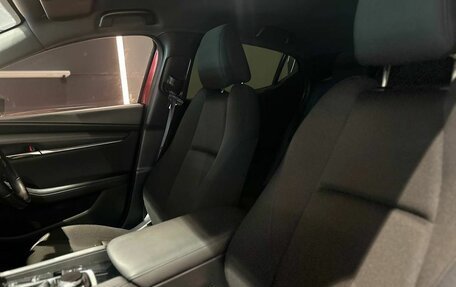 Mazda 3, 2021 год, 1 940 000 рублей, 17 фотография