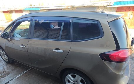 Opel Zafira C рестайлинг, 2014 год, 1 250 000 рублей, 9 фотография