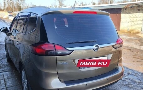 Opel Zafira C рестайлинг, 2014 год, 1 250 000 рублей, 10 фотография